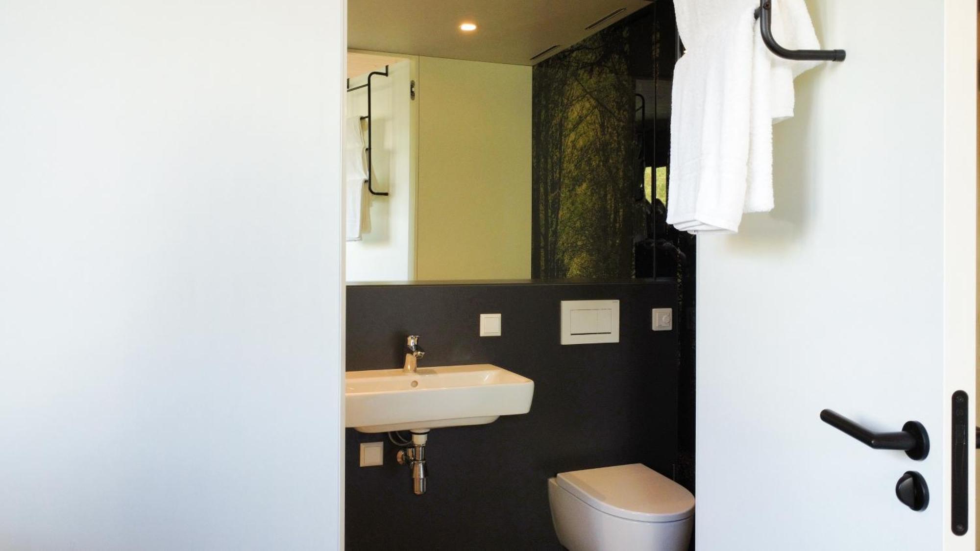 Hike & Bike Hotel Noordwolde  エクステリア 写真