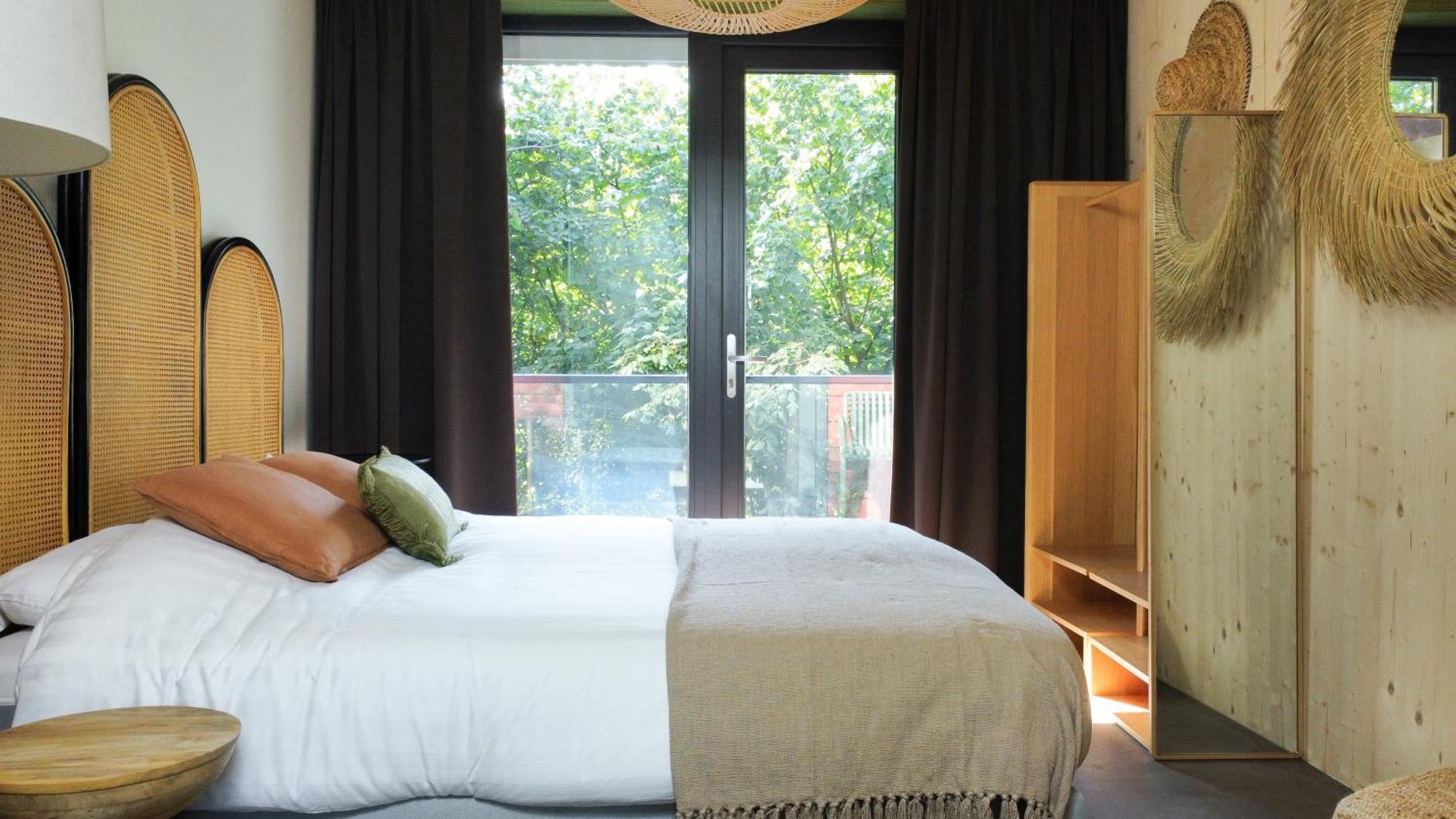 Hike & Bike Hotel Noordwolde  エクステリア 写真